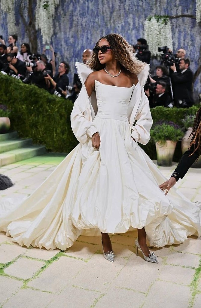 ������� � ������ ������ �������� ������� Met Gala ���� �������. �������� �� ����������� ���������� ... - 2