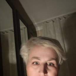 marina, 54, 