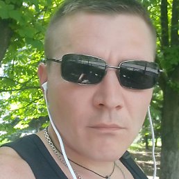 ������, ����, 32 ����