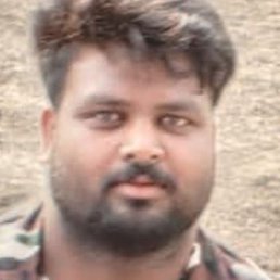 Rakesh Yadav, �����, 32 ����
