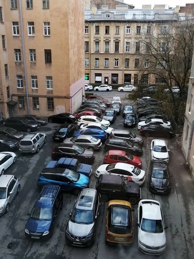 Который забьет машину