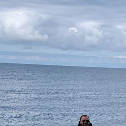 Yura, 56 ���, ������