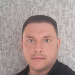 RUSLAN, 32, 