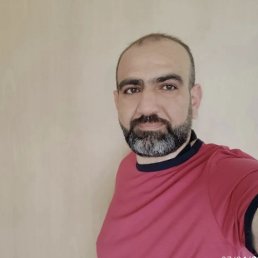 Makc, 45, 