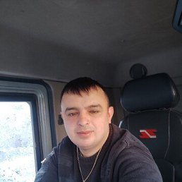 Milan, 33, 