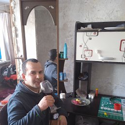 �����, 39 ���, �����������