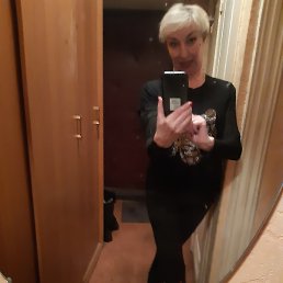 ˸��, ������