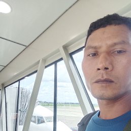 ���� Robert, ��������, 35 ��� - ��������� 1 ���� 2025