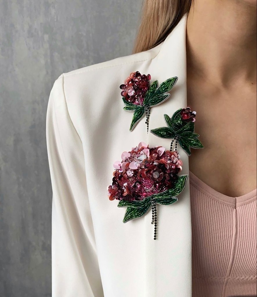 Броши ручной работы — это не просто украшение, а маленькое произведение искусства. Каждая деталь в ... - 3