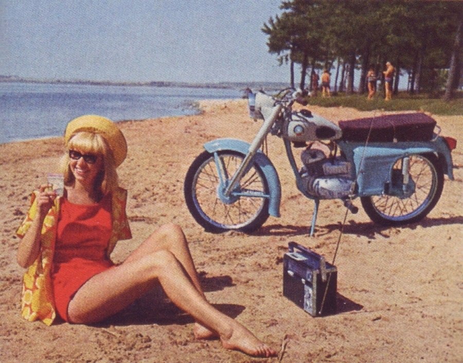  -105 "",   1967  1971 .