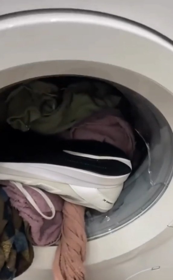    *?.              ...