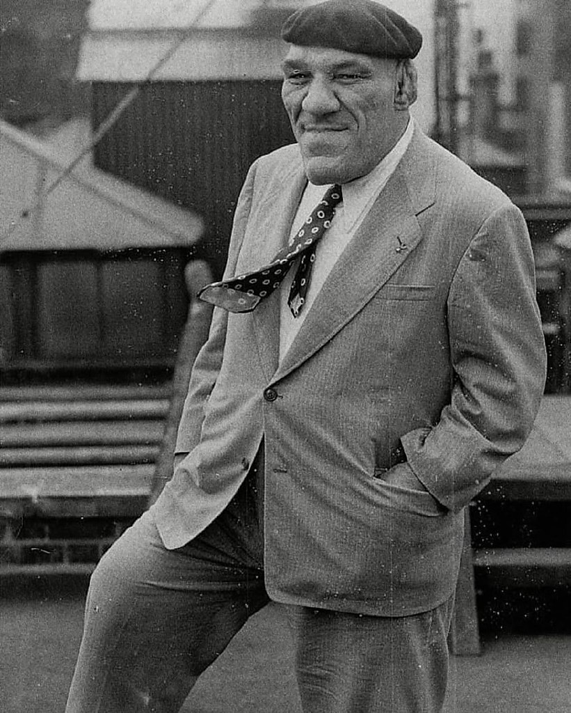 Морис Тилле, прозванный «Французским ангелом», был не просто борцом — он был человеком, в котором ... - 2