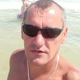 �������, ������, 42 ����