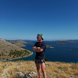 ������, ������, 32 ����