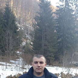 Sergiu, 36, 