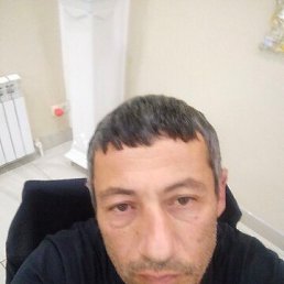 Ashot, 48, 