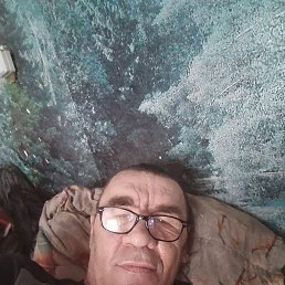 Олег, 46 лет, Новосибирск Олег, 46 лет, Новосибирск