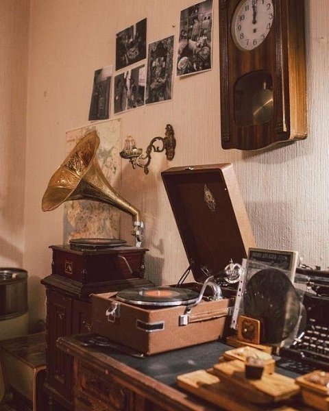 Топ осенних комбинированных экскурсий «Небанальный Петербург».Доходные дома и парадные, городские ... - 5