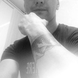 ������, ������, 32 ����