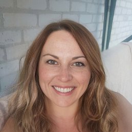 Marina, 37, 