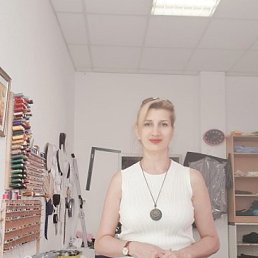 Alina, 51, 