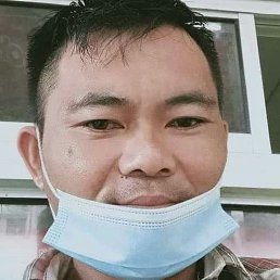 Iskandar, 43, -