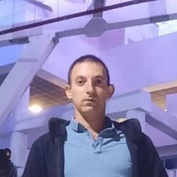 ������, ����, 32 ����