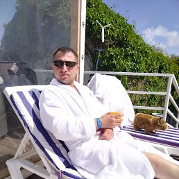 ���������, 42 ����, ������