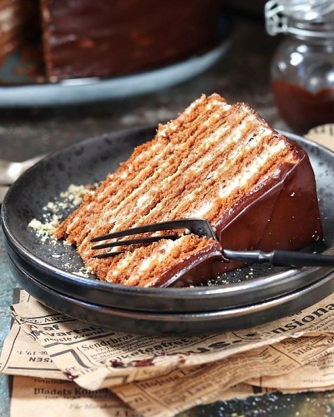 ���������� ������� �� ��������� ������ � �������. ������� 25 ��. ��� ������: ���� - 525 ��, ... - 2