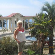 Roza, 66 , 