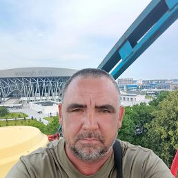 ������, 44 ����, �����-���������