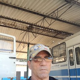 Ernesto nunez, 53, 