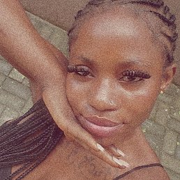 Bella, , 25 
