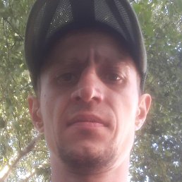 ������, ������, 32 ����