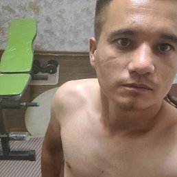 Feruz, 29, 