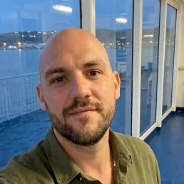 Denis, 46 ���, ������