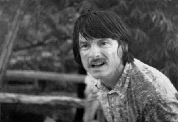 :)  16     .  18    .   ...