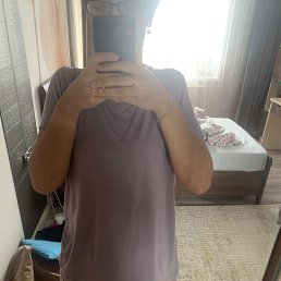  , , 28  -  8  2025