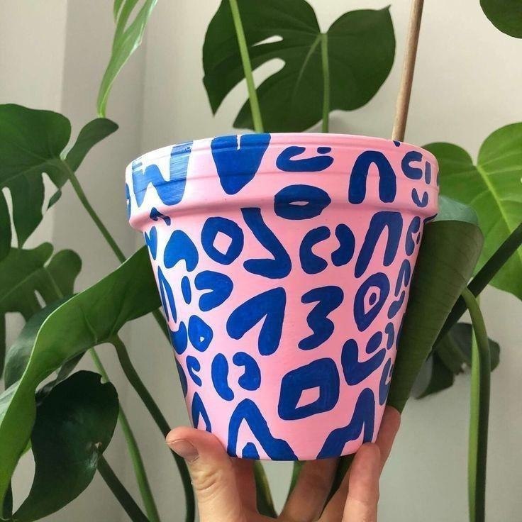 Яркое кашпо — это не только забота о растениях, но и способ добавить характер в интерьер.Такой ... - 3