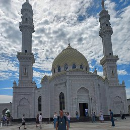 �����, �����������, 44 ����