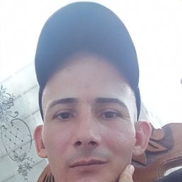 Hctor, 30, 