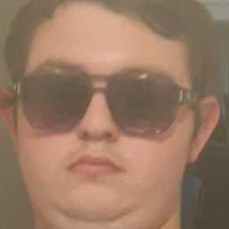 Dustin, 19, 