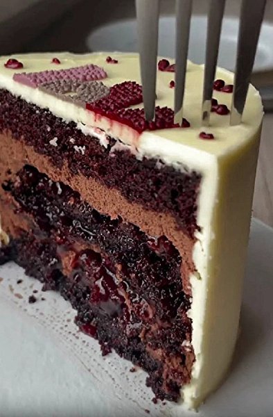 Приглашаем на наш ТГ-канал: https://t.me/recepty_cake.посмотреть рецепт БЕНТО ШОКОЛАД-ВИШНЯ Не ...