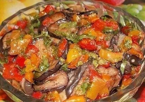 ������������ ��������� "�������" �����������: * 3 ��������� * 1 ������� ������� ������� * ...