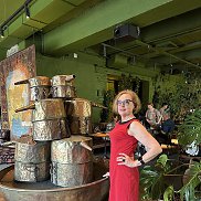 GALA, 62 ����, �������