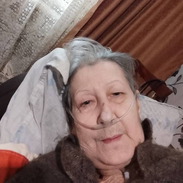 Родной сын отказался от матери. Она осталась совсем одна. Поддержите Веру Васильевну, ей больше не к ... - 2