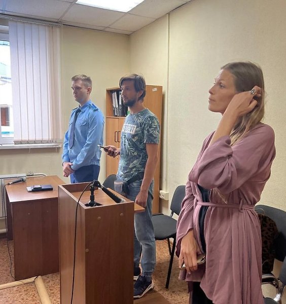 В Красноярске суд вынес приговор супругам Жителевым, которые не смогли спасти свою двухлетнюю дочь ... - 2