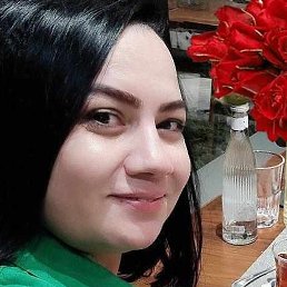 Sara, �������, 42 ����