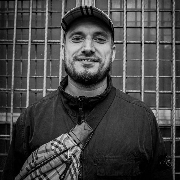 В сеть утекли фото последних секунд жизни легенды... Напомним, что Паша Техник умер в больнице в ... - 2
