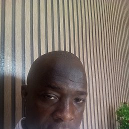Agostino, �����������, 41 ���